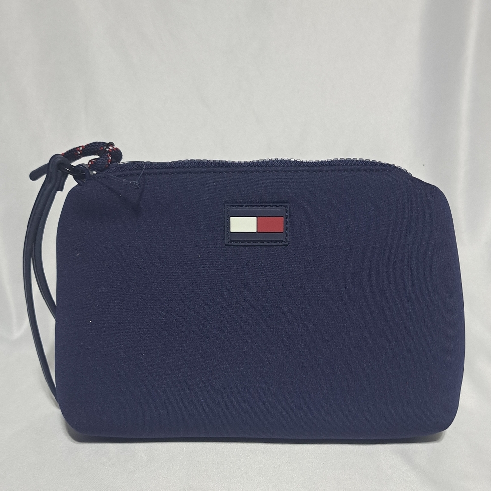 Tommy Hilfiger Navy Wristlet Zippered Pouch 5" X 8"‎